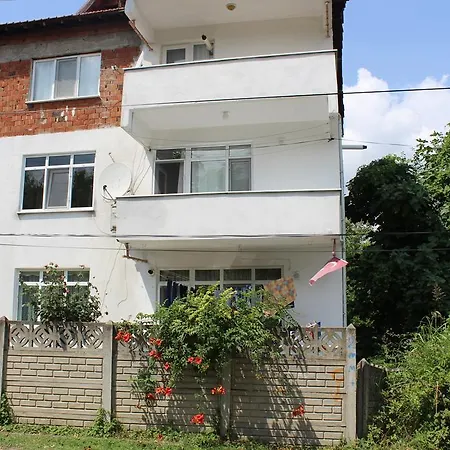 Cicek Ev * Kartepe